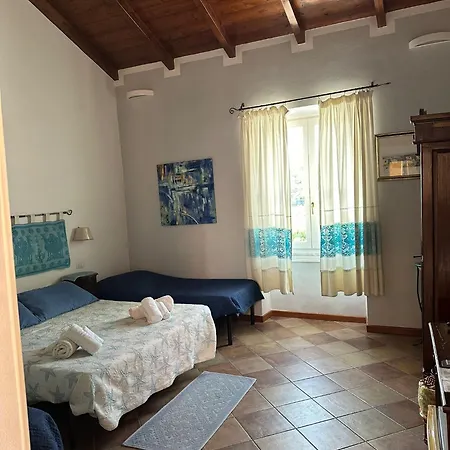 Il Porto Vecchio Nocleg ze śniadaniem Stintino